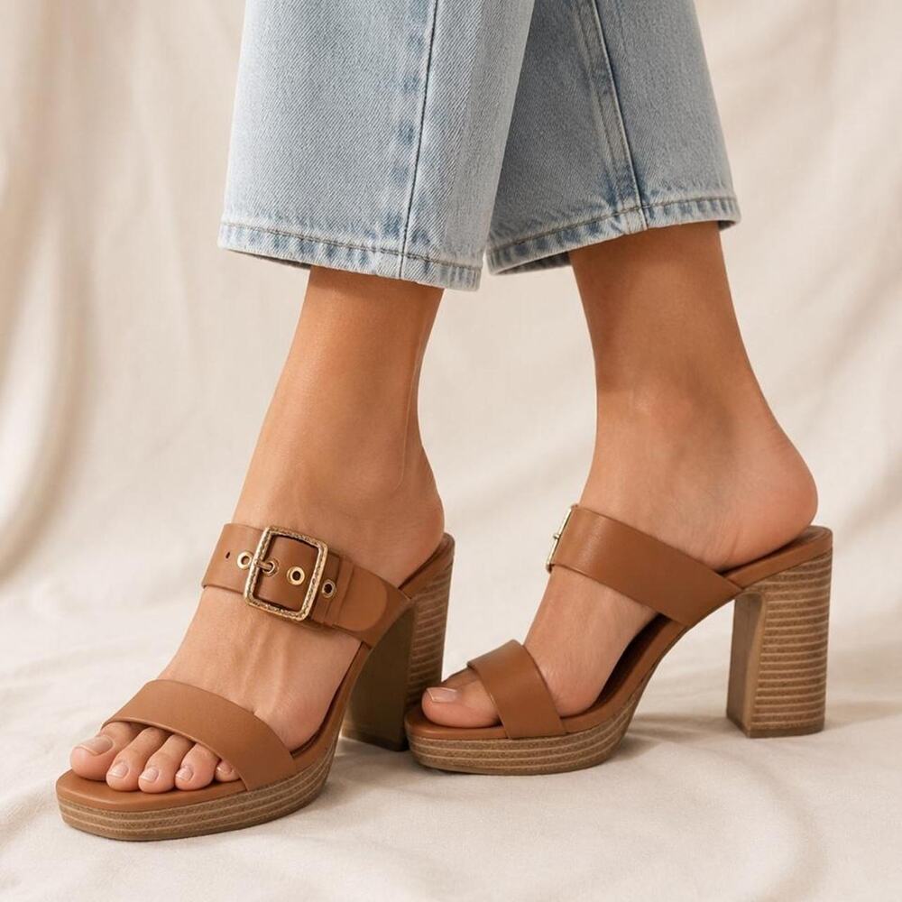 Nwt dolce vita tan double strap